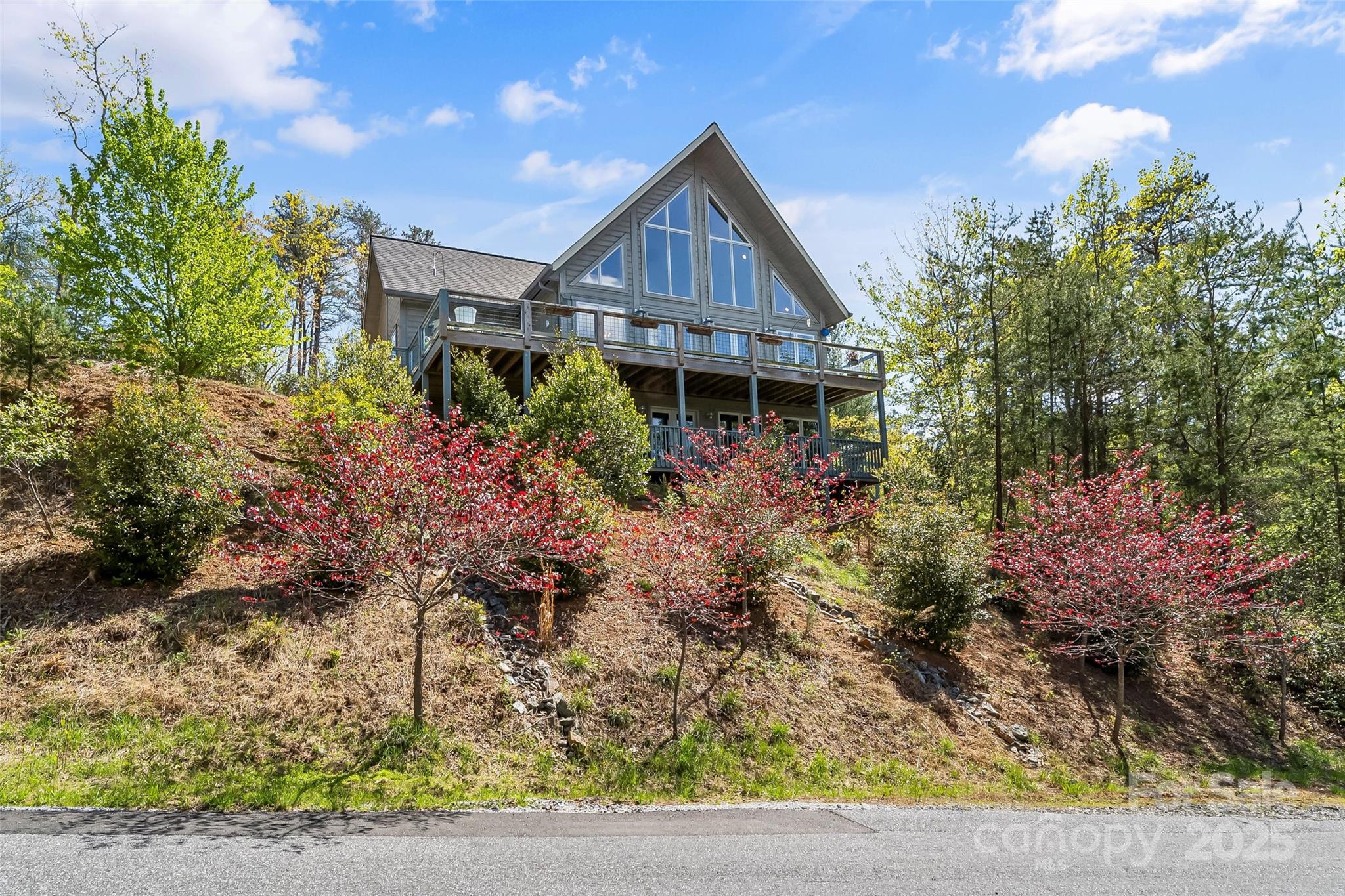521 Waters Edge Drive