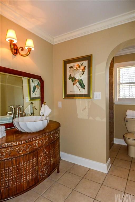 Lakegrove - Residential