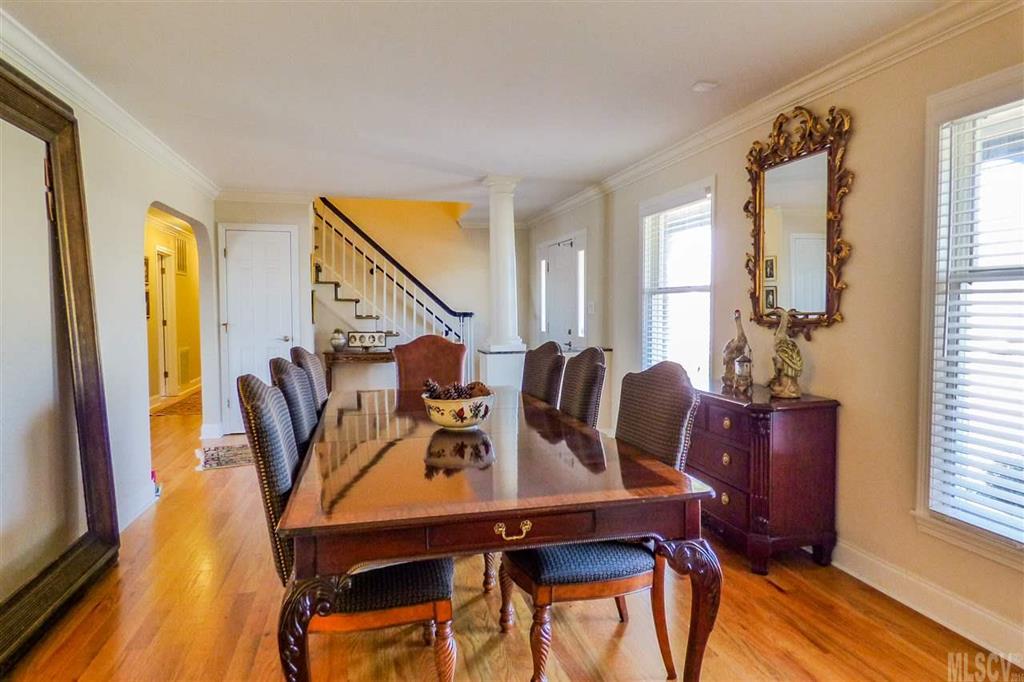 Lakegrove - Residential