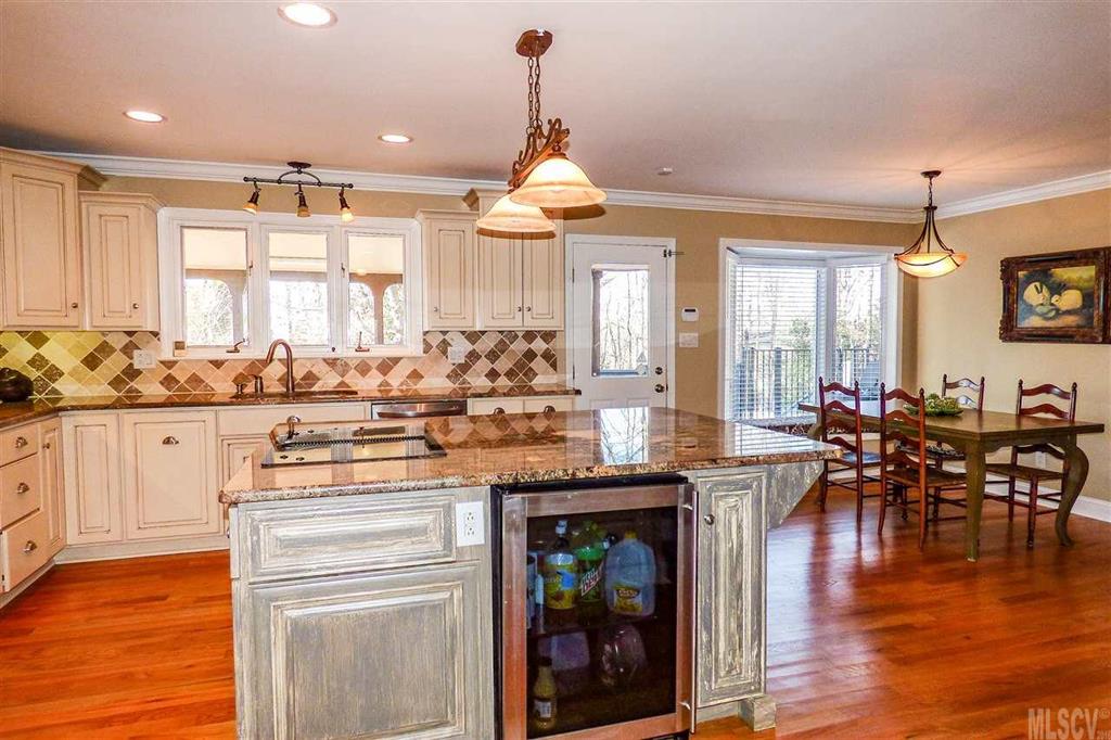 Lakegrove - Residential