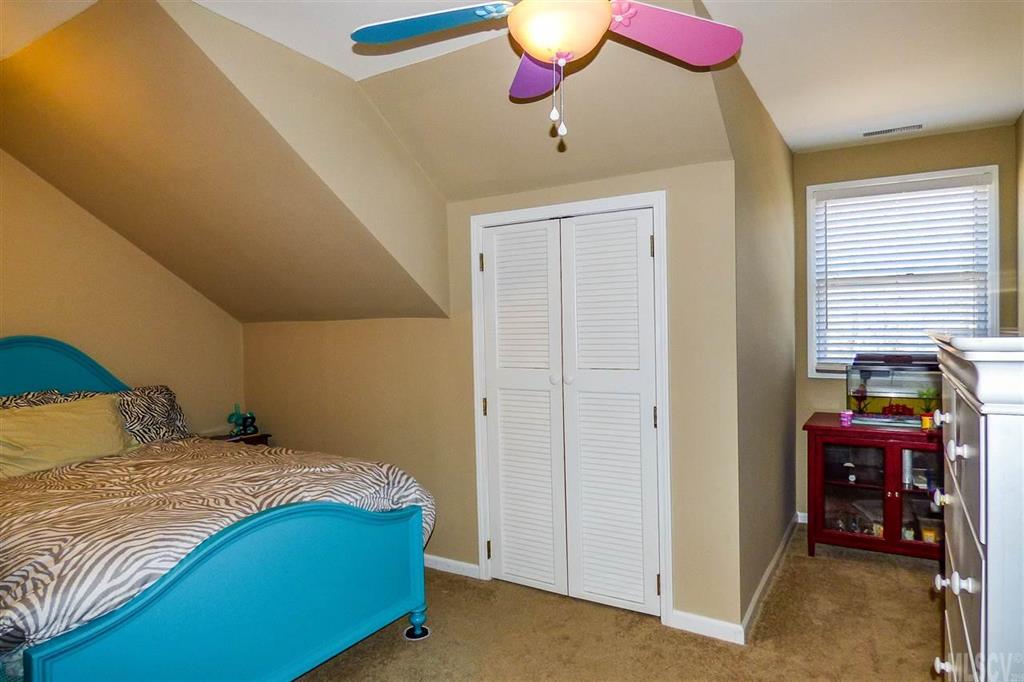 Lakegrove - Residential