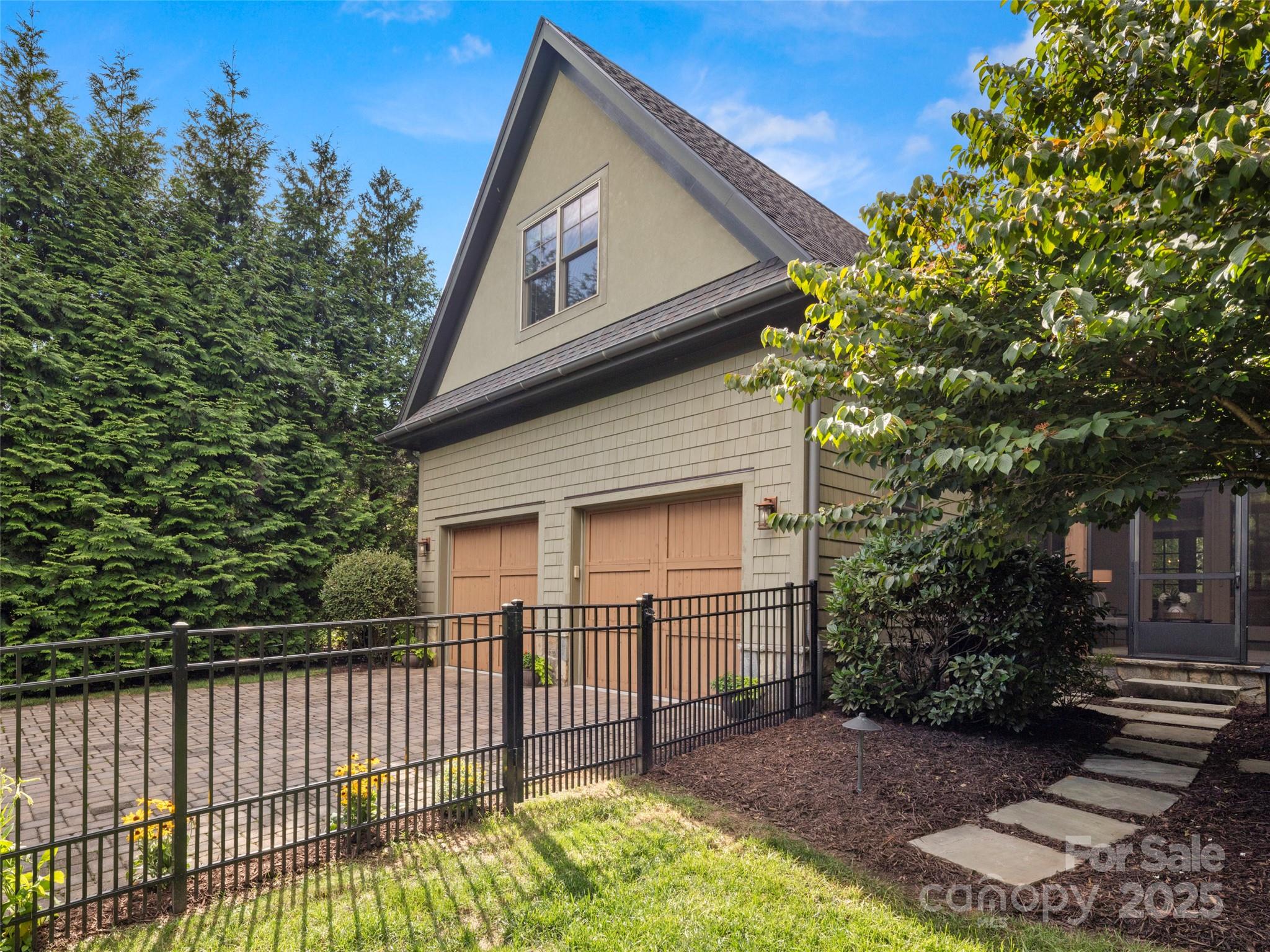 The Cliffs At Walnut Cove - Residential