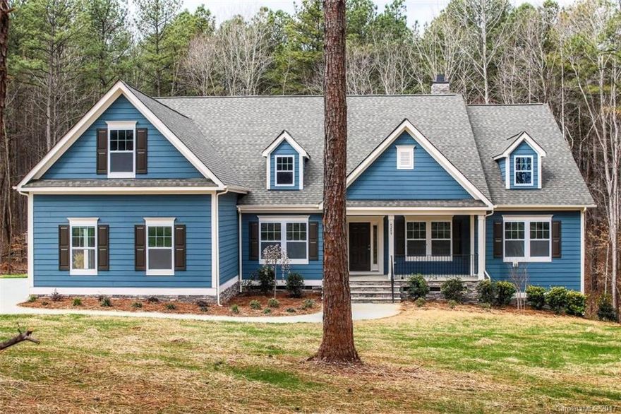 New 4BD/4.5BTH Ranch! Style upgrades Galore! Tall 10ft Ceilings, Tray Ceilings in Master, Dining, and Private Study! Gourmet Kitchen with Painted Maple Cabinets, Granite, and Backsplash all overlooking the Large Great Room with 42" Fireplace! Master Bath boasts Tile Shower with Tile Seat and Ceiling, Garden Tub, and Dual Sink Vanity. Finished Room Above the Garage offers additional Bed/Bath. Nicely Appointed with Hardwoods Throughout, Granite Tops in all bathrooms, Upgraded Finishes, and more!