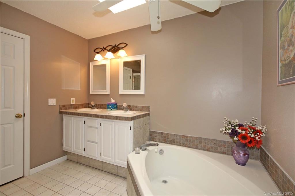 Mallard Head - Residential