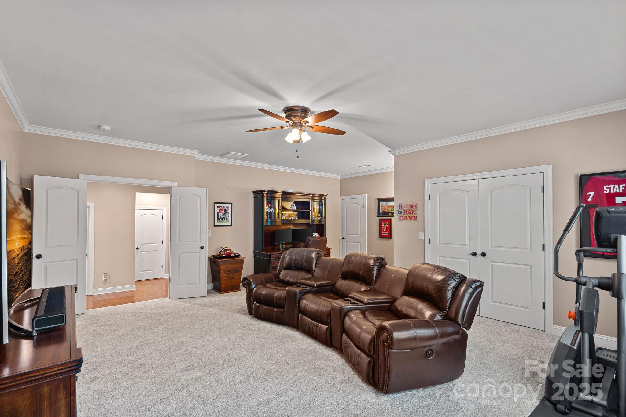 Barber Rock - Residential