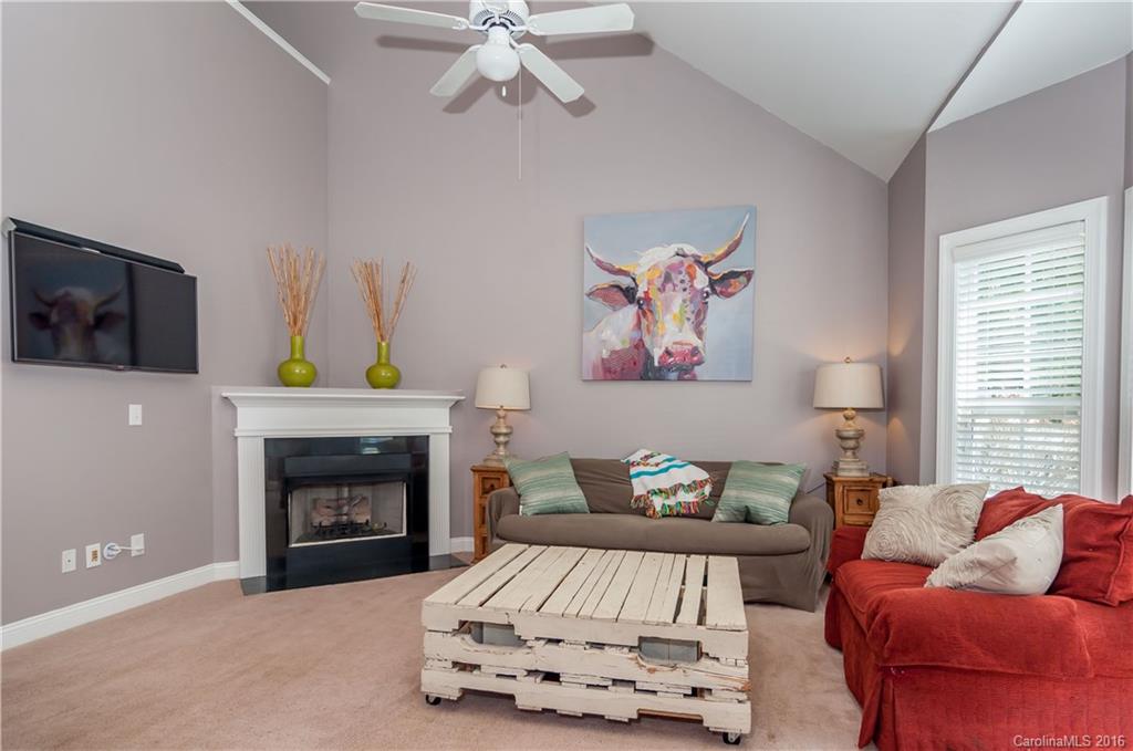 Ballantyne Meadows - Residential