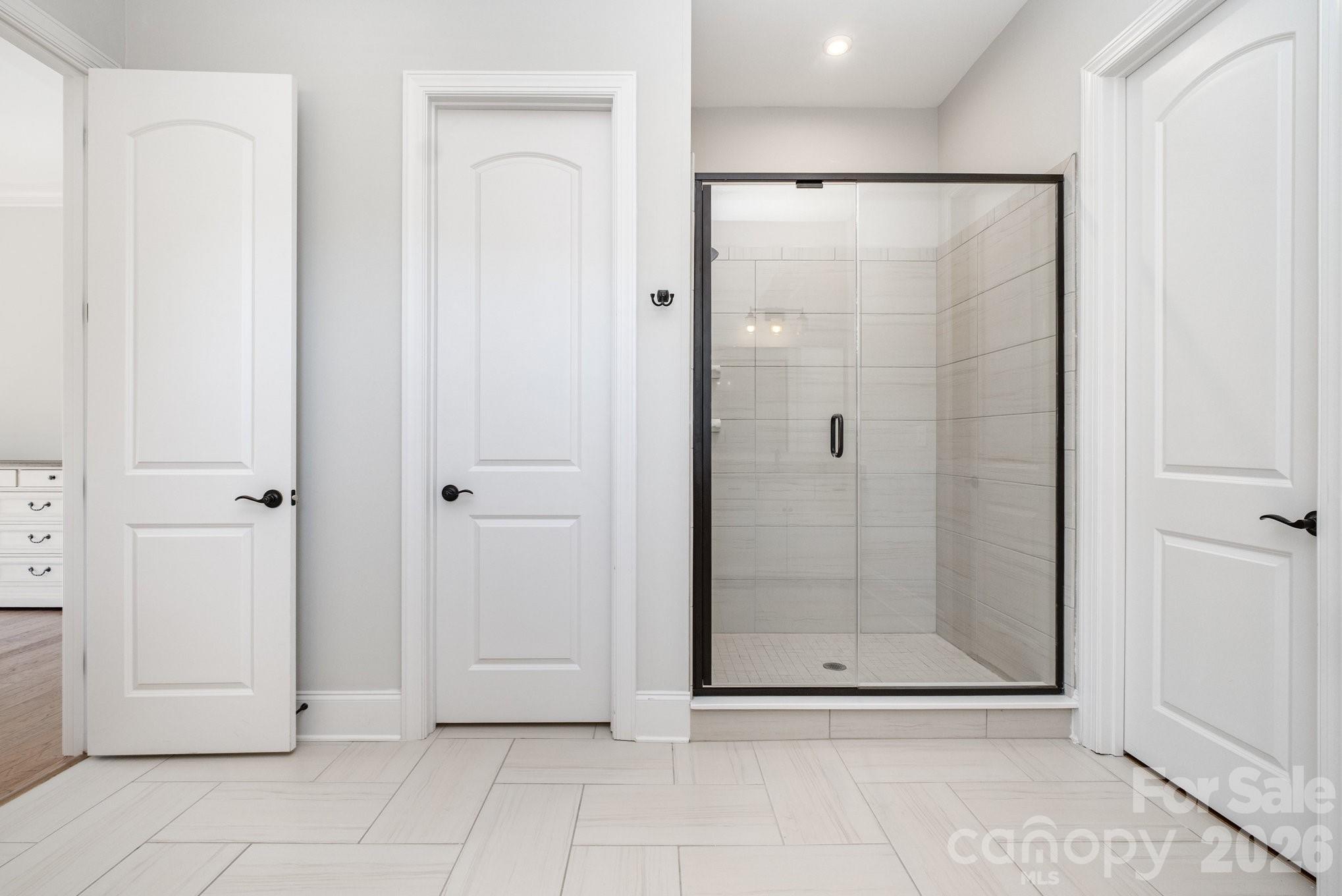 Wyndmoor - Residential