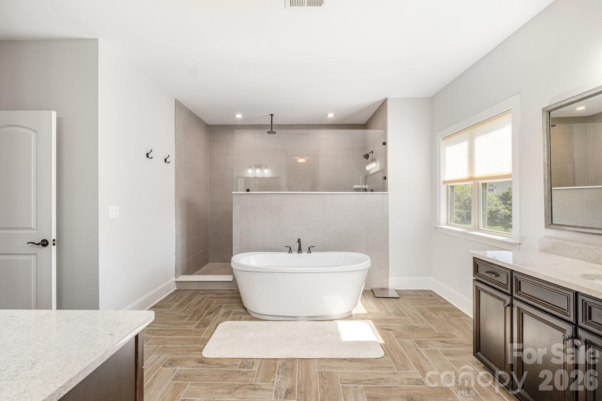 Wyndmoor - Residential