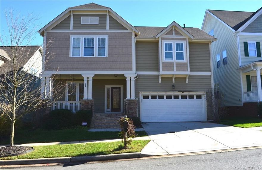 Fabulous Home boasting 4 bedrooms located in the Lake Norman area! Enjoy the Spacious Kitchen with abundance of open areas which allows for most gracious hosting, Butler Pantry, Great Room with gas log fireplace, gleaming wood floors, spa-like Master Bath with garden tub and separate shower and tons of closet space. Hurry!! It Won't last long!