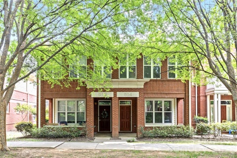 Photo of 518 E 9th Street, Charlotte, NC 28202 (MLS # 4418899)