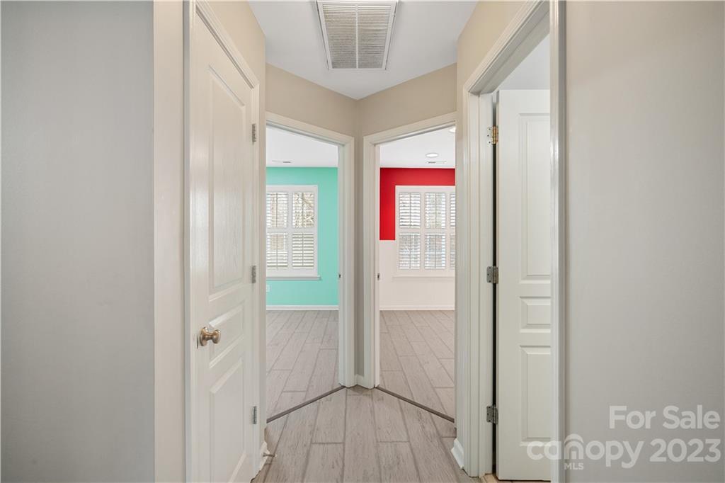 Ridge Pointe - Residential