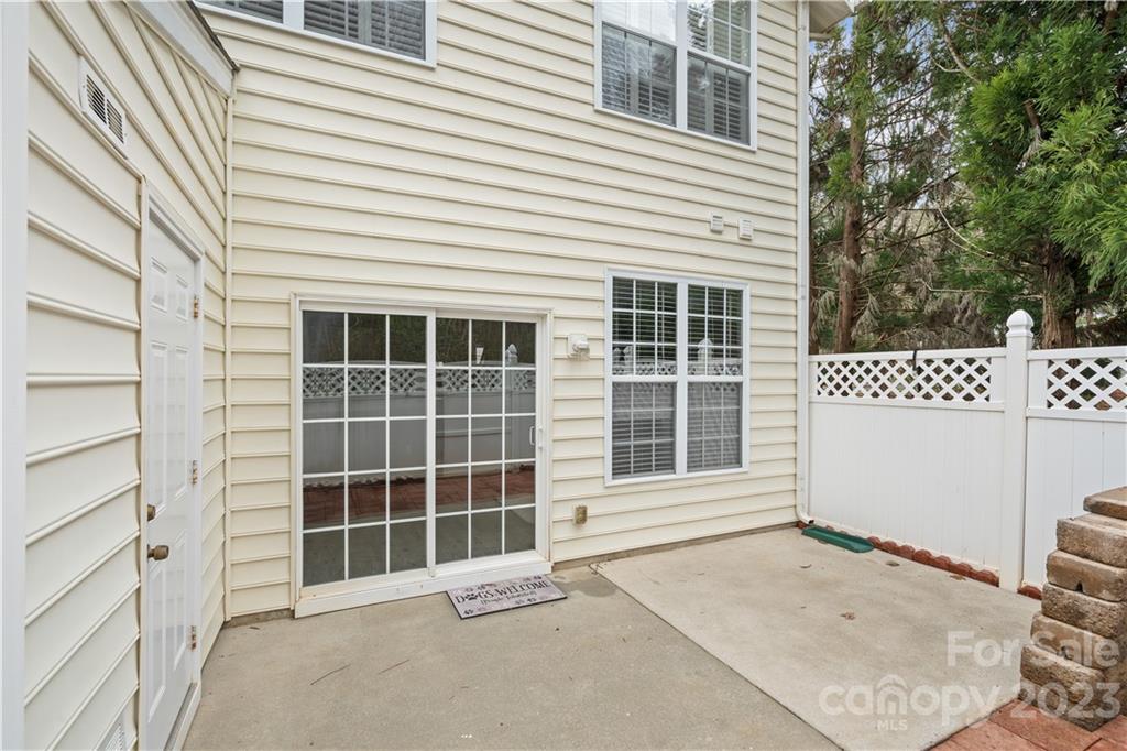 Ridge Pointe - Residential