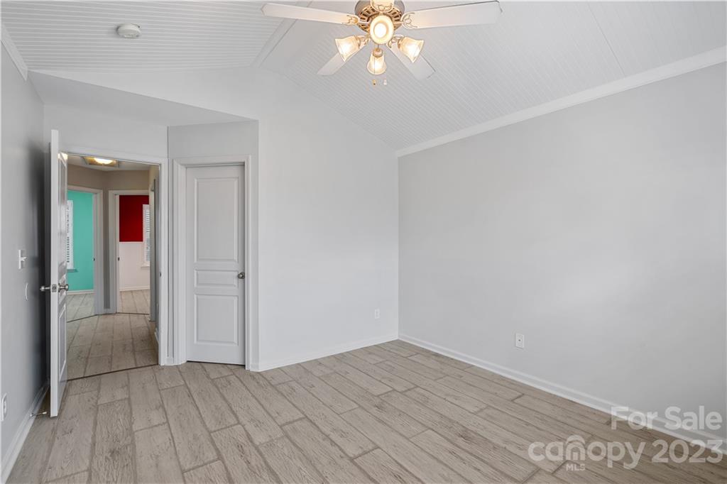 Ridge Pointe - Residential