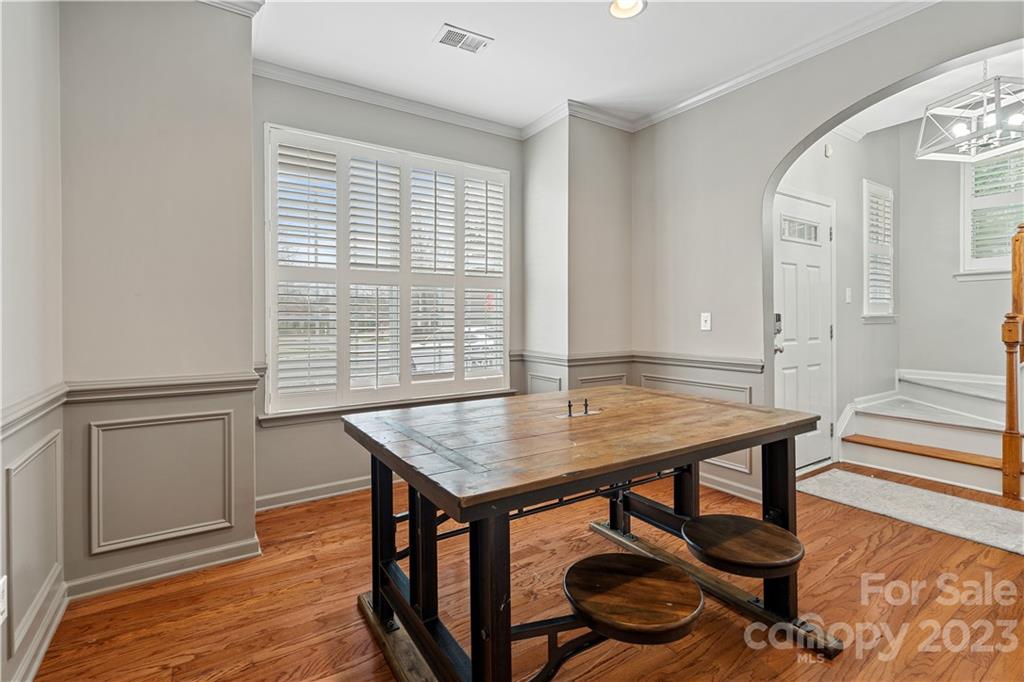 Ridge Pointe - Residential