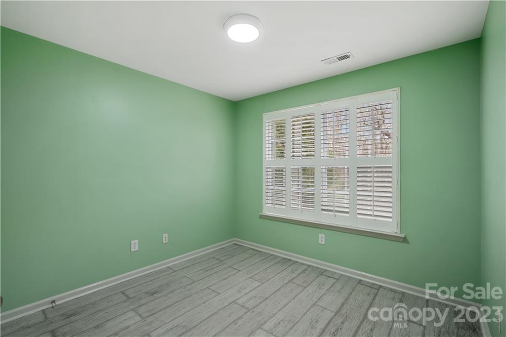 Ridge Pointe - Residential