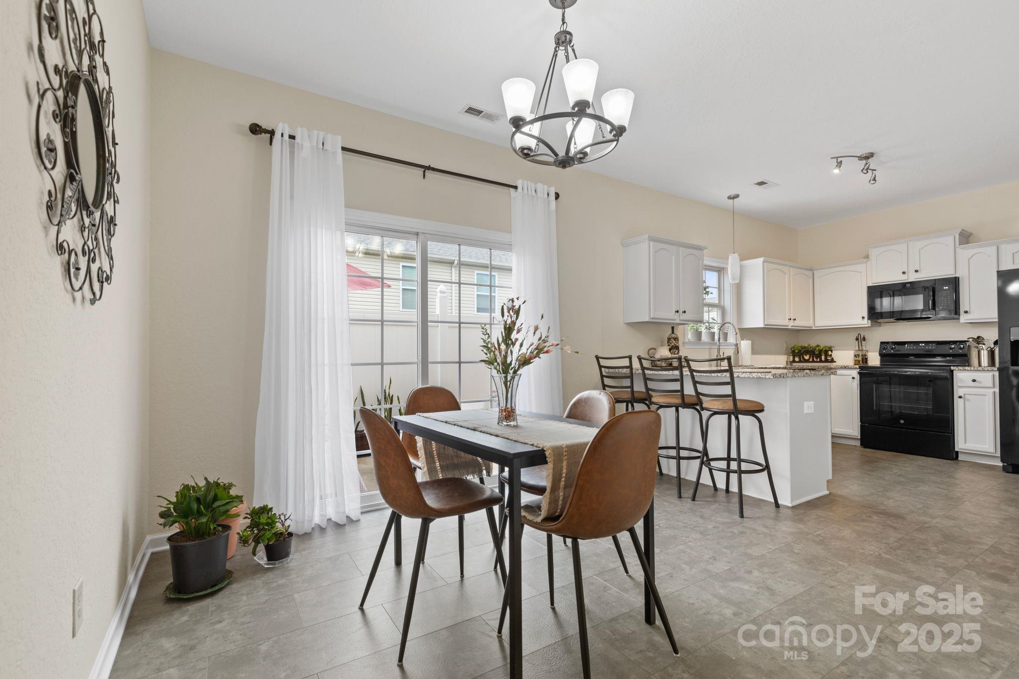 546 Calen Lane