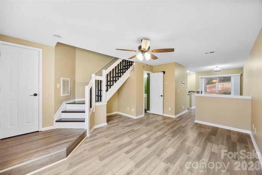 Best Value Under $200K Near University – Fully Updated & Move-In Ready
Why rent when you can own for about the same monthly cost? This beautifully refreshed townhome offers one of the best opportunities in Charlotte to step into homeownership or invest in a high-demand rental area.
Inside, you’ll find brand new carpet, fresh paint, and updated brand new appliances, giving you a clean, modern feel from day one—no projects, no surprises. The functional layout offers comfortable living space, great natural light, and practical storage throughout.
Located just minutes from the University area, shopping, dining, and major highways, this home puts convenience at your doorstep while still offering a quiet, established community setting.
Perfect for:
First-time buyers looking to own for less than rent
Investors seeking a turnkey rental in a strong location-No Rental Restrictions!
At this price, condition, and location, opportunities like this don’t last. Schedule your showing today before it’s gone.