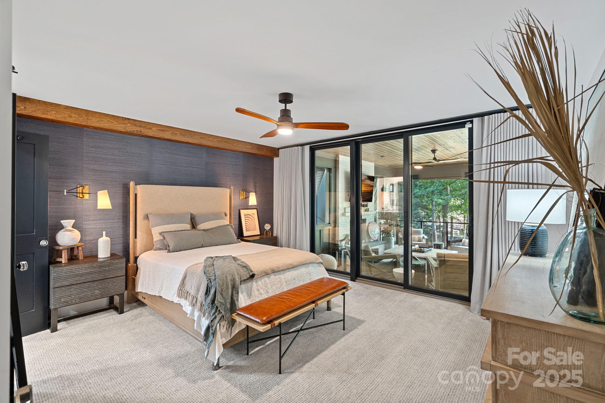 Diane Shores - Residential