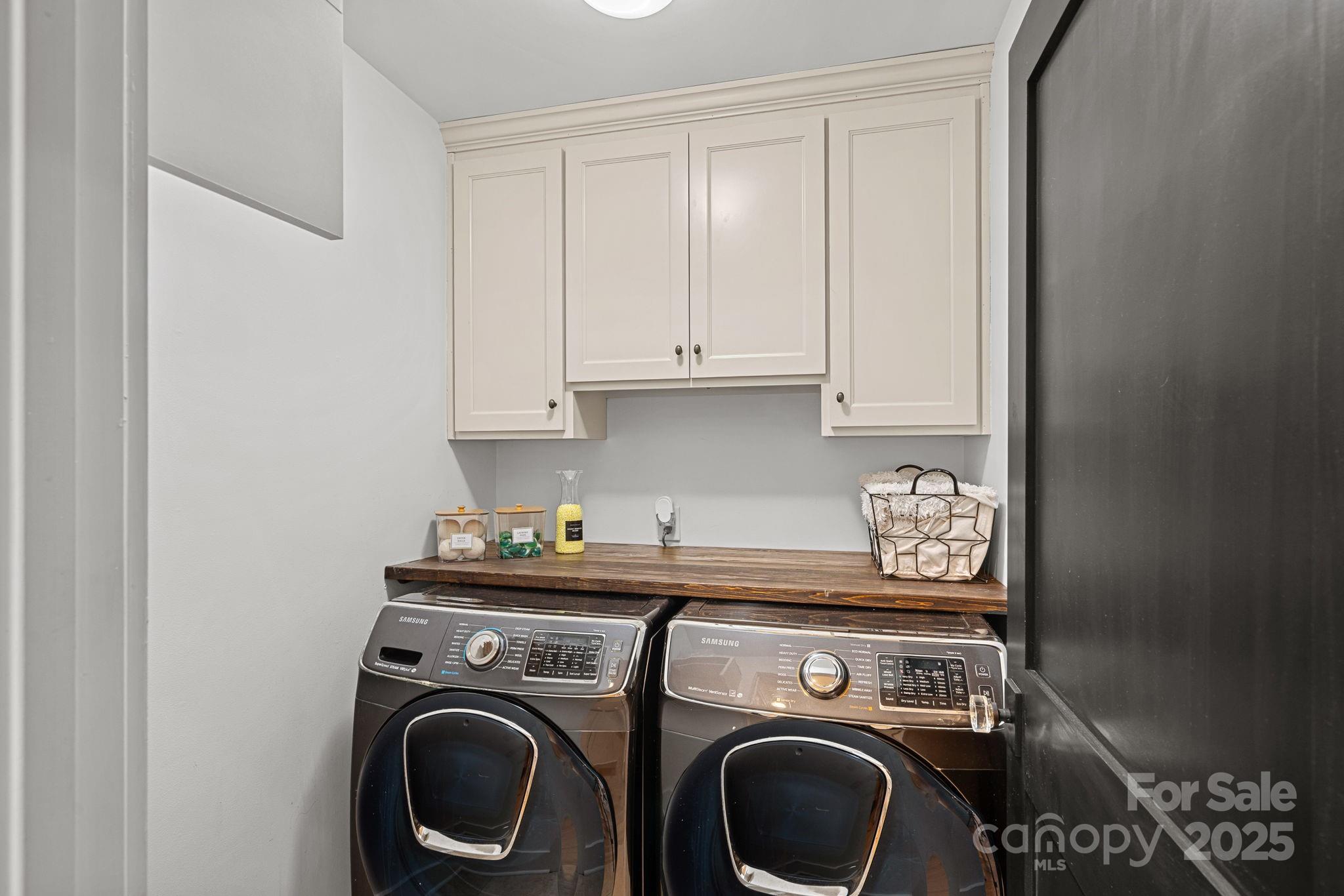 Diane Shores - Residential