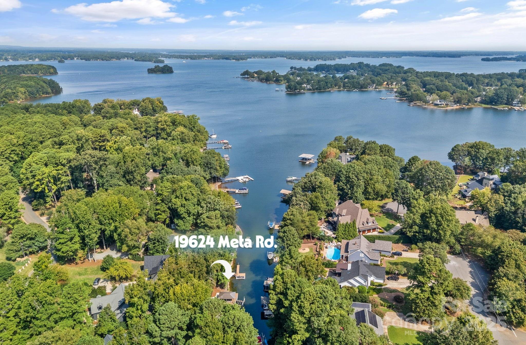 Diane Shores - Residential