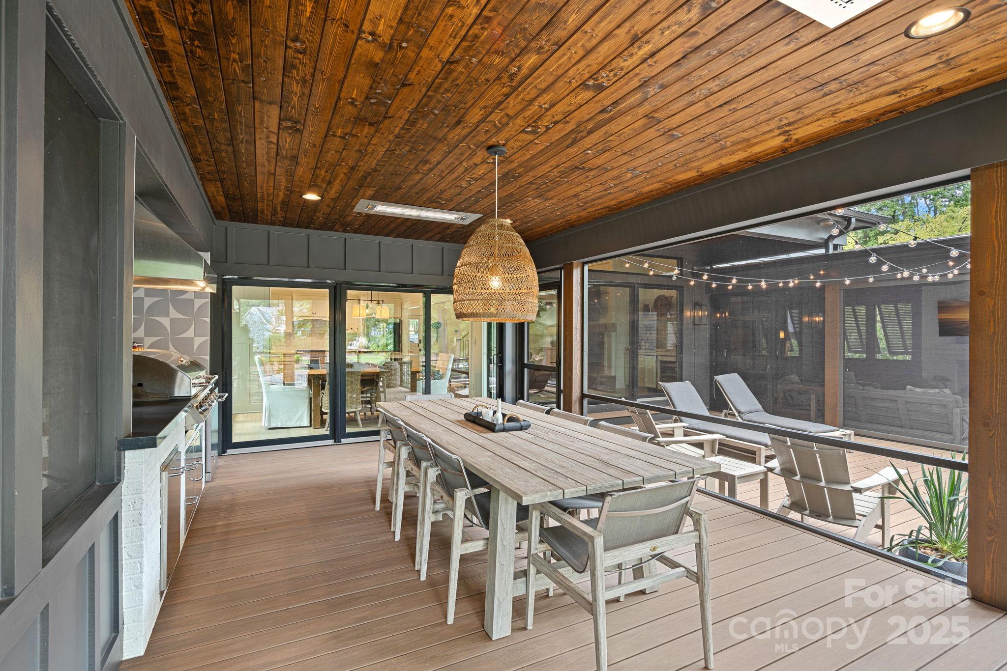 Diane Shores - Residential