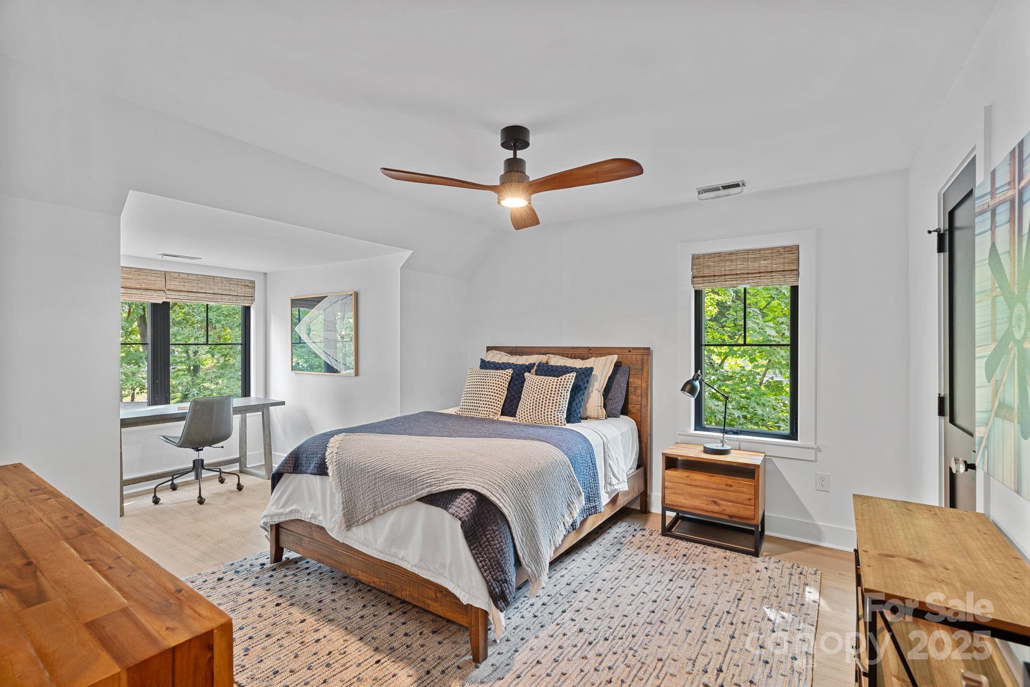 Diane Shores - Residential