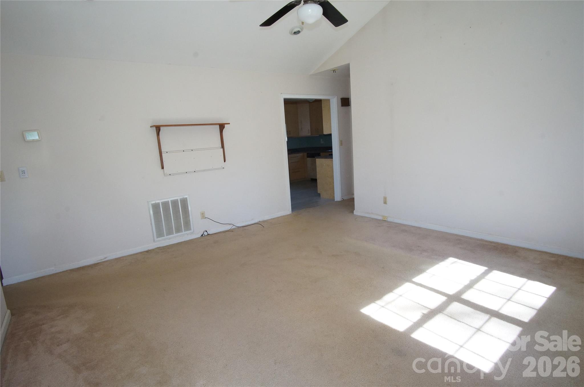 615 Hillcrest Street