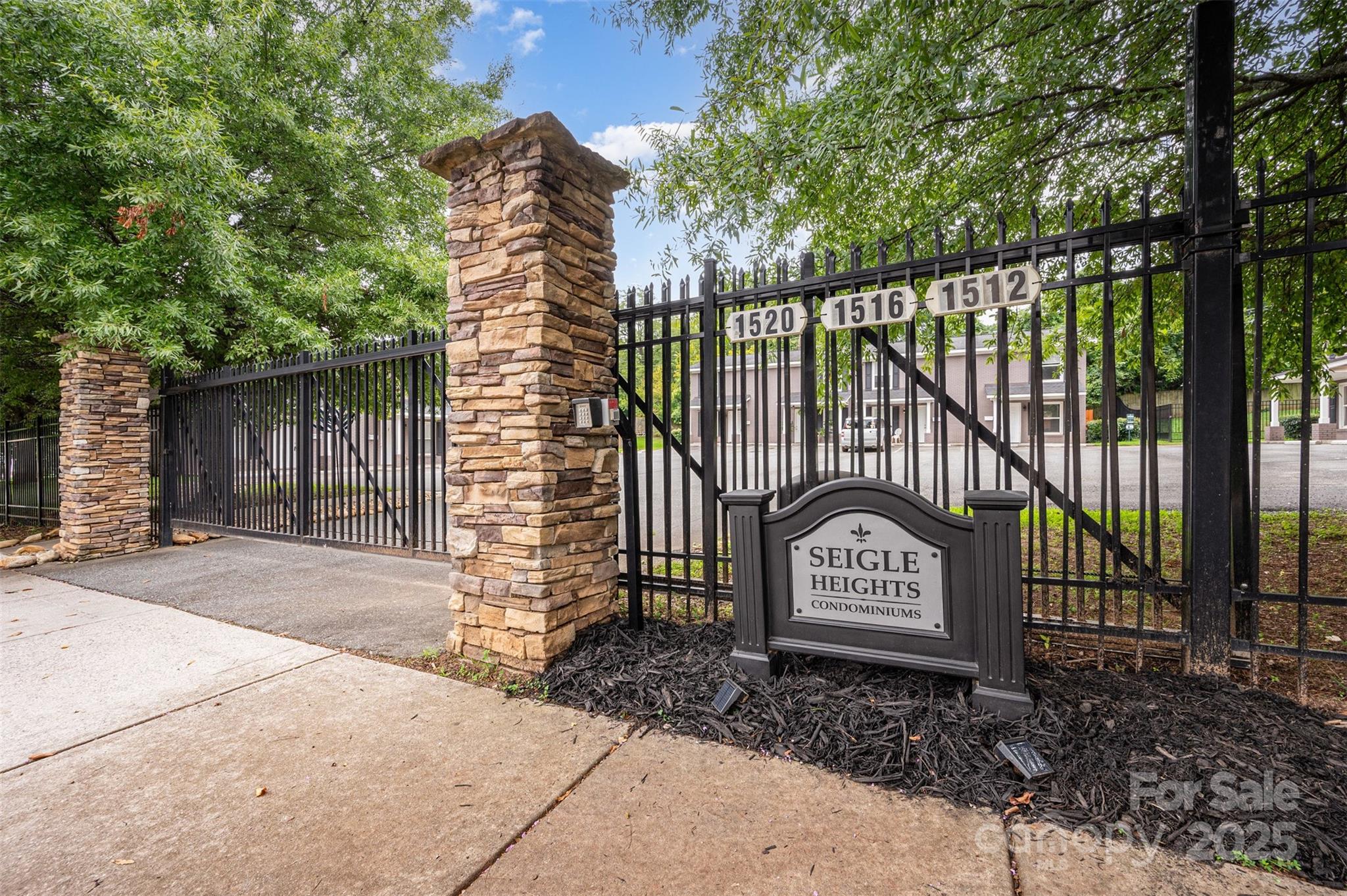 1512 Seigle Avenue 1