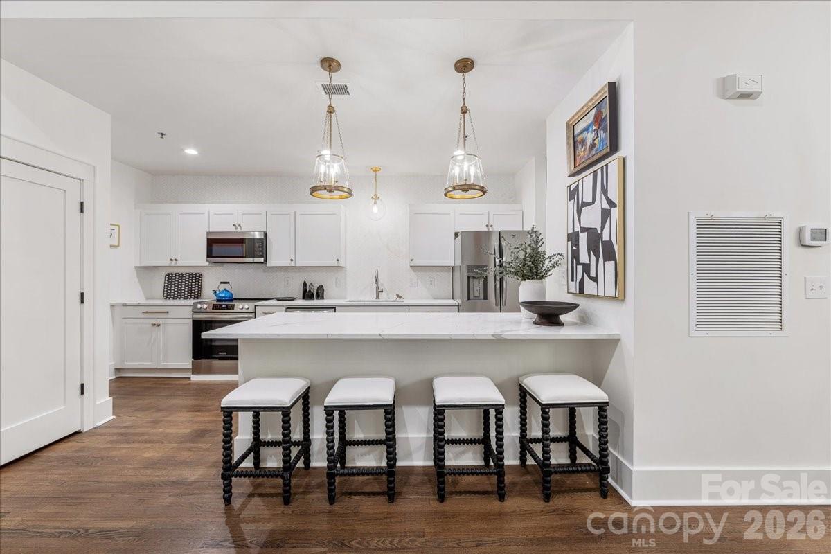 310 Arlington Avenue 217