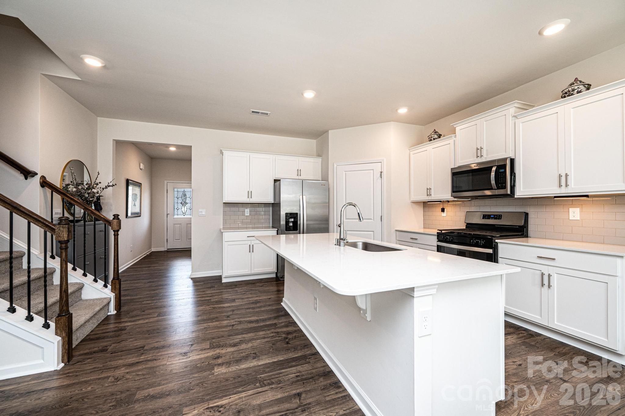 Azalea Ridge - Residential