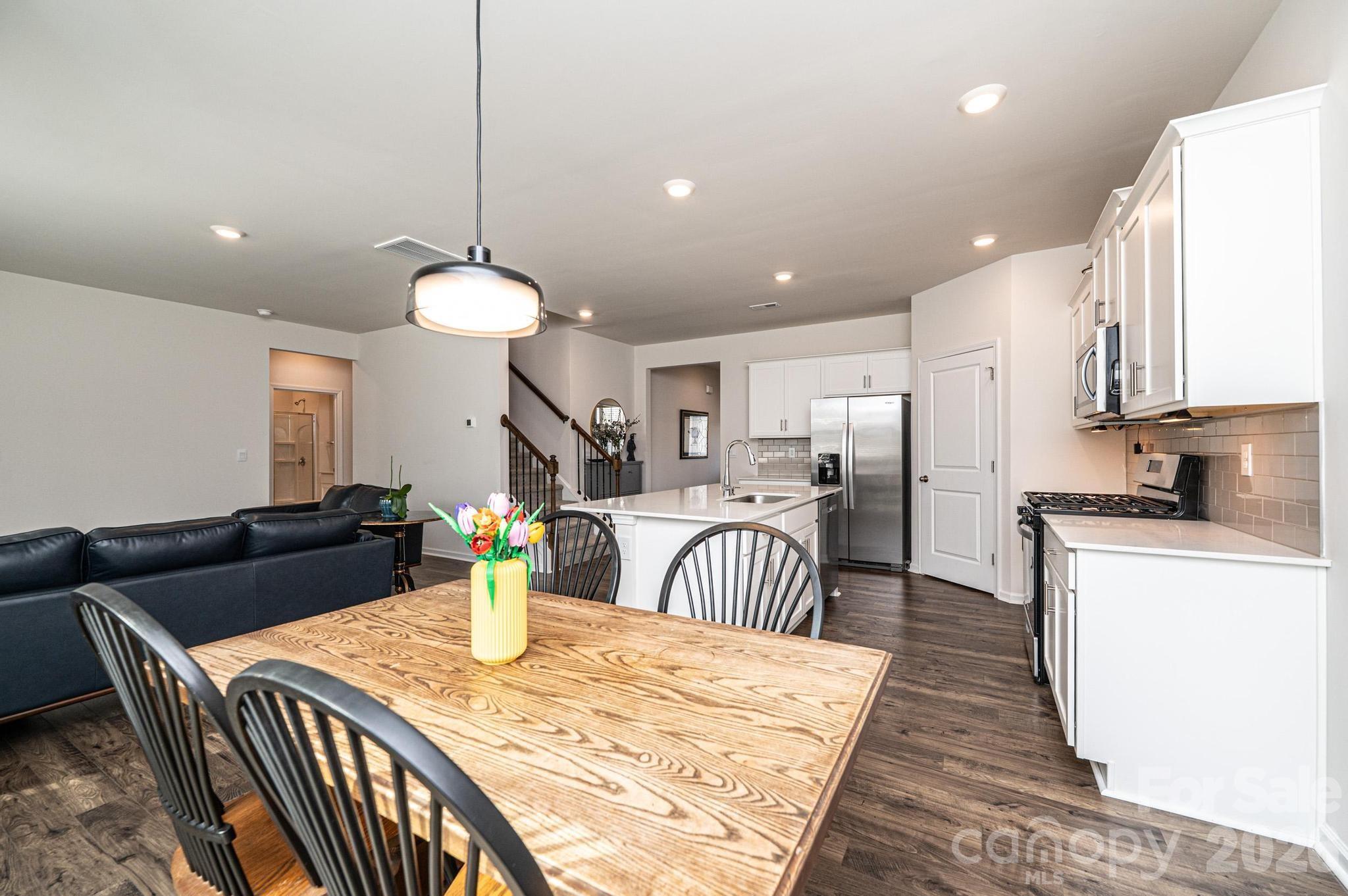 Azalea Ridge - Residential