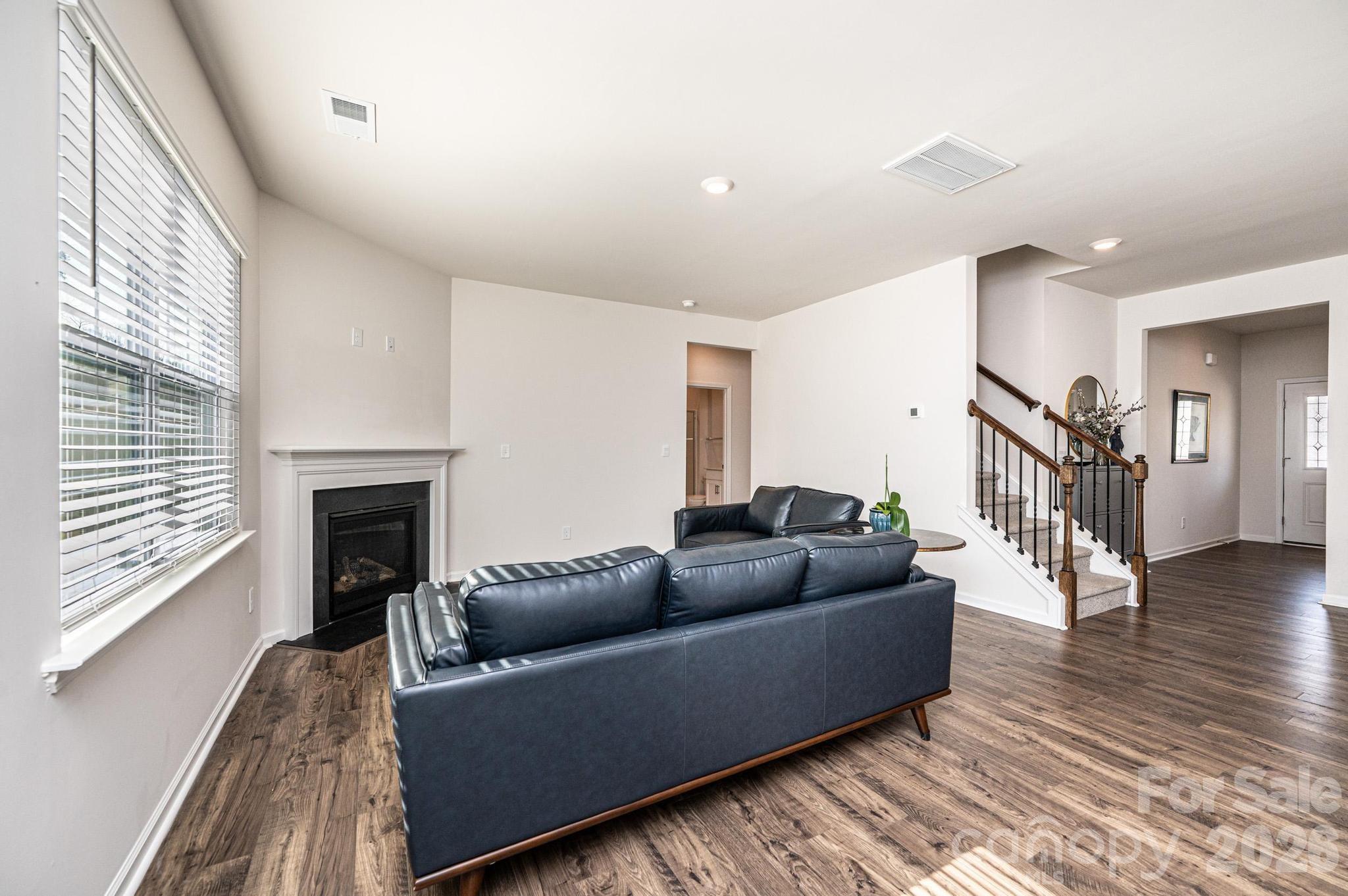 Azalea Ridge - Residential