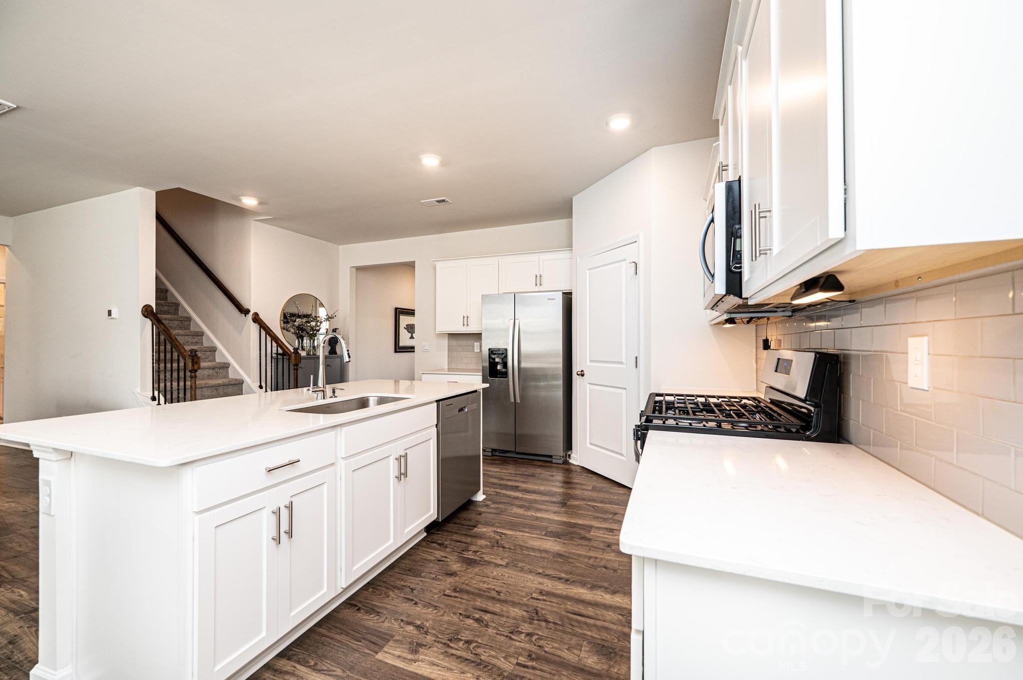 Azalea Ridge - Residential