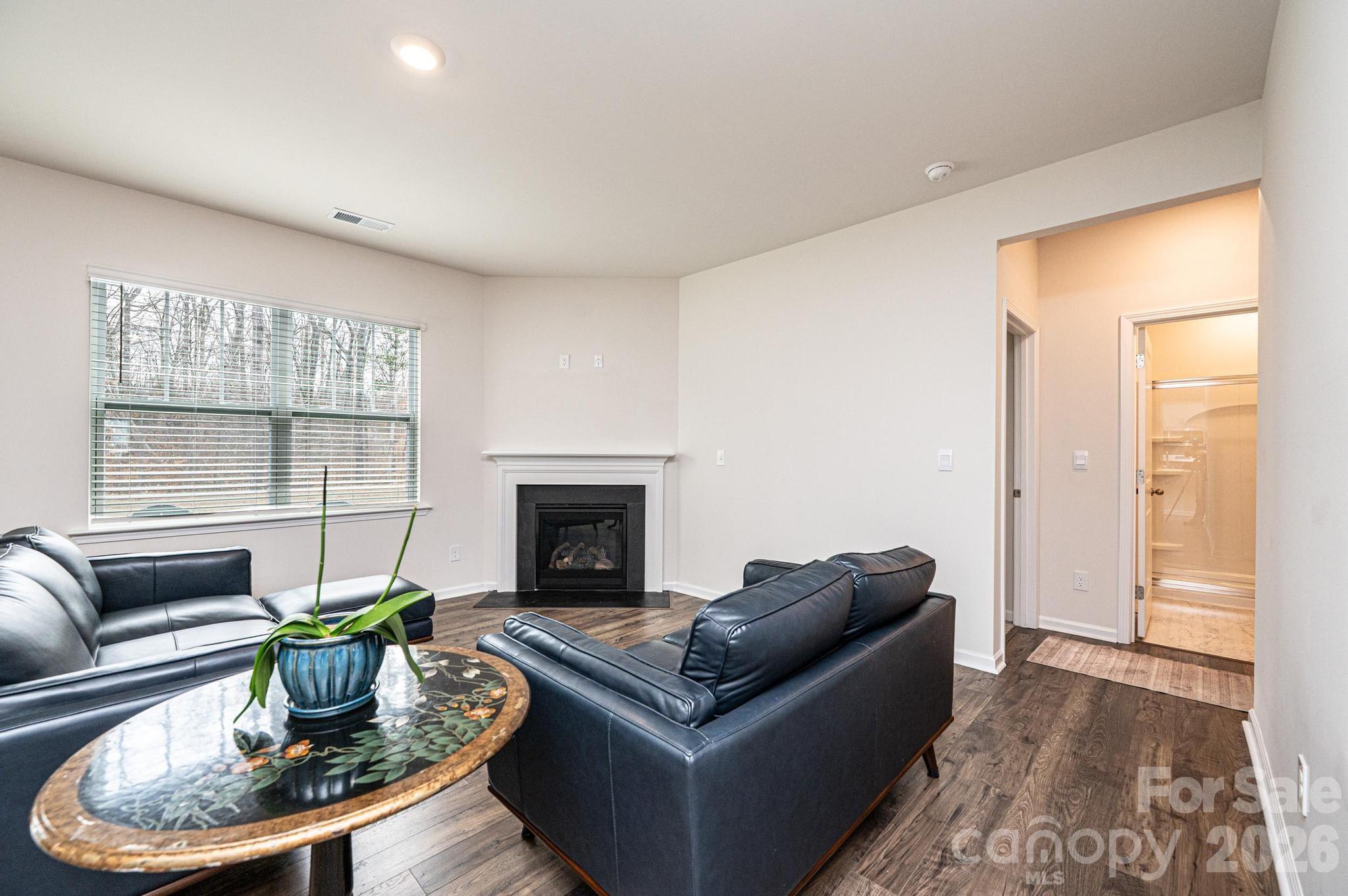 Azalea Ridge - Residential