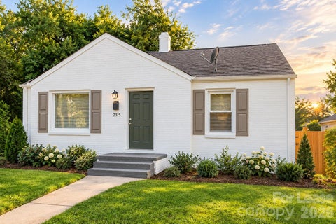 Photo of 2315 Bancroft Street, Charlotte, NC 28206 (MLS # 4433464)