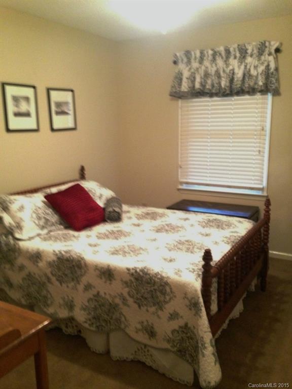 Oakcrest - Residential