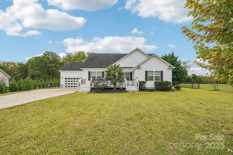 Photo of 1462 Mathis Road, Rock Hill, SC 29732 (MLS # 4310600)