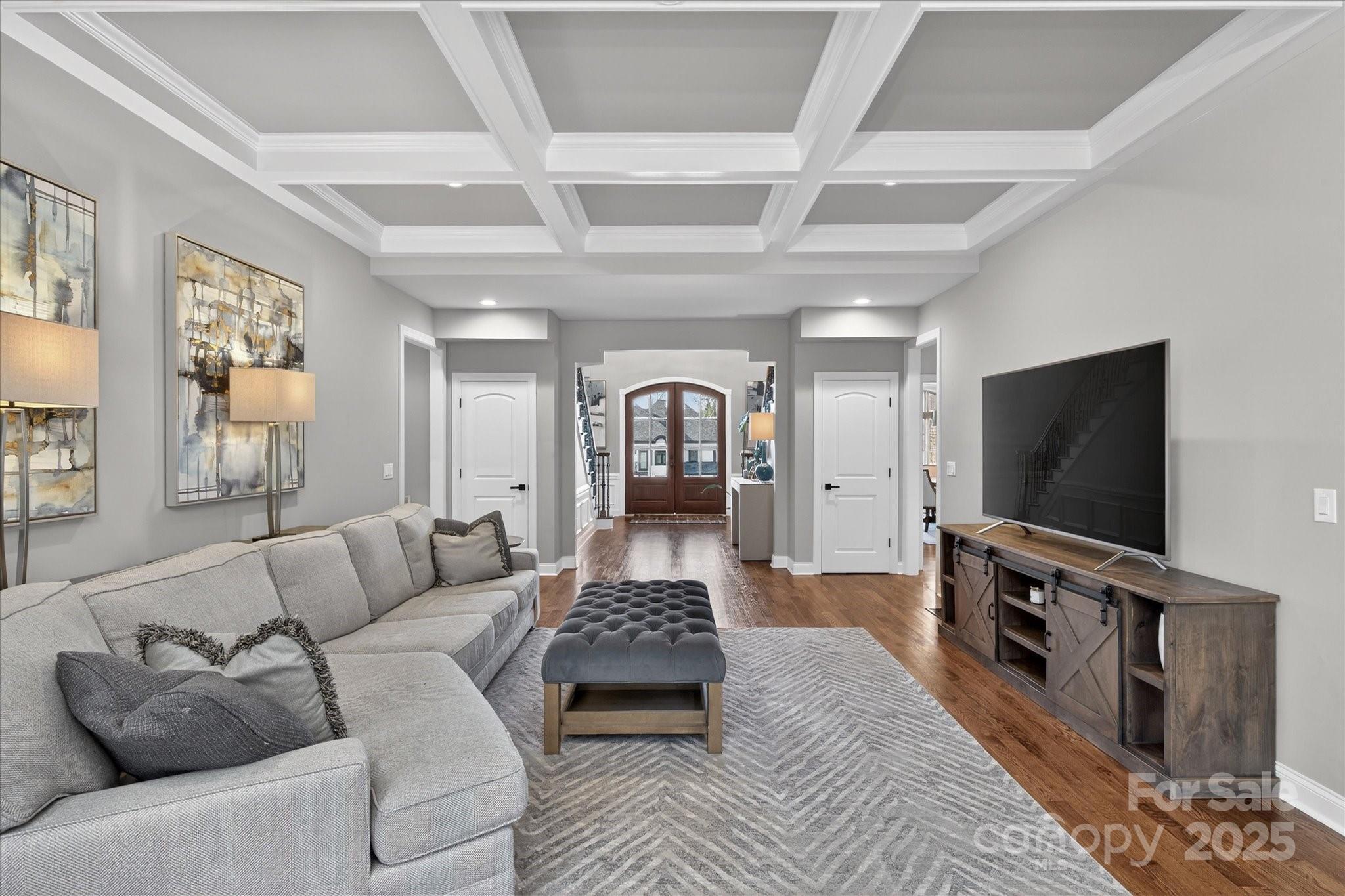 Chatsworth - Residential