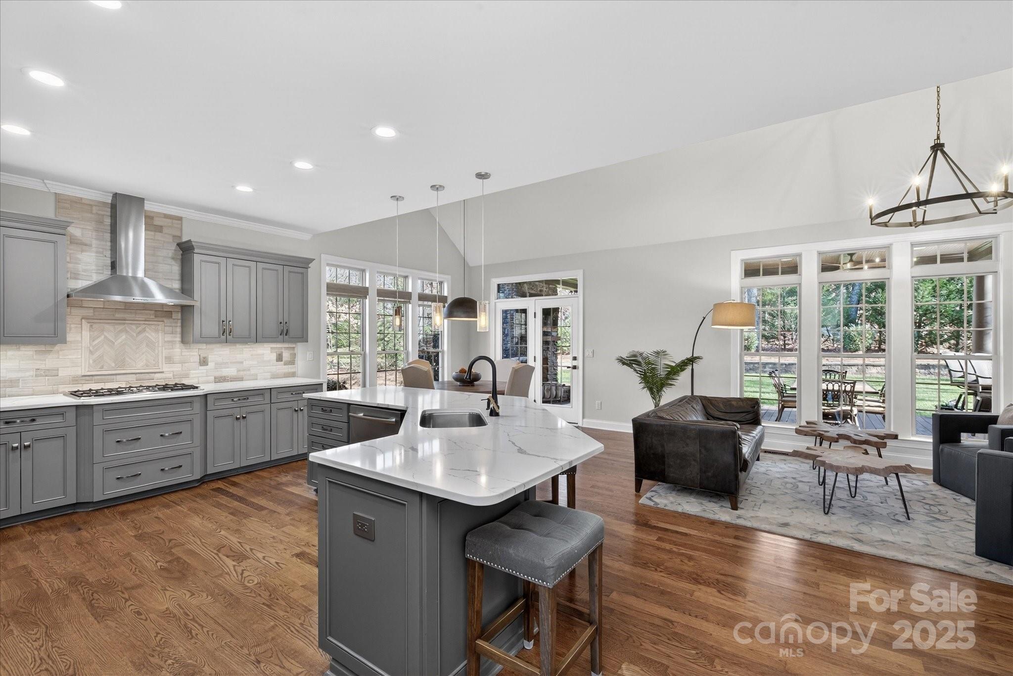 Chatsworth - Residential