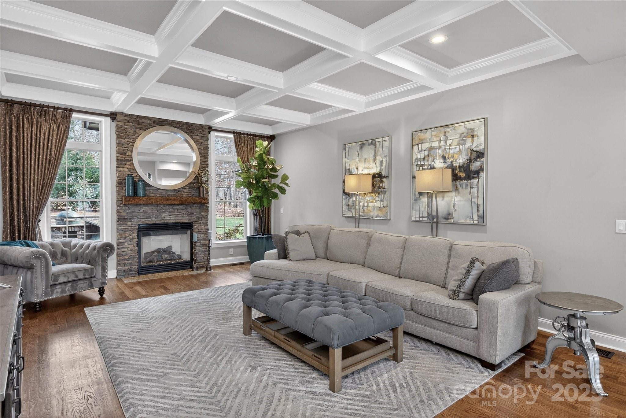 Chatsworth - Residential