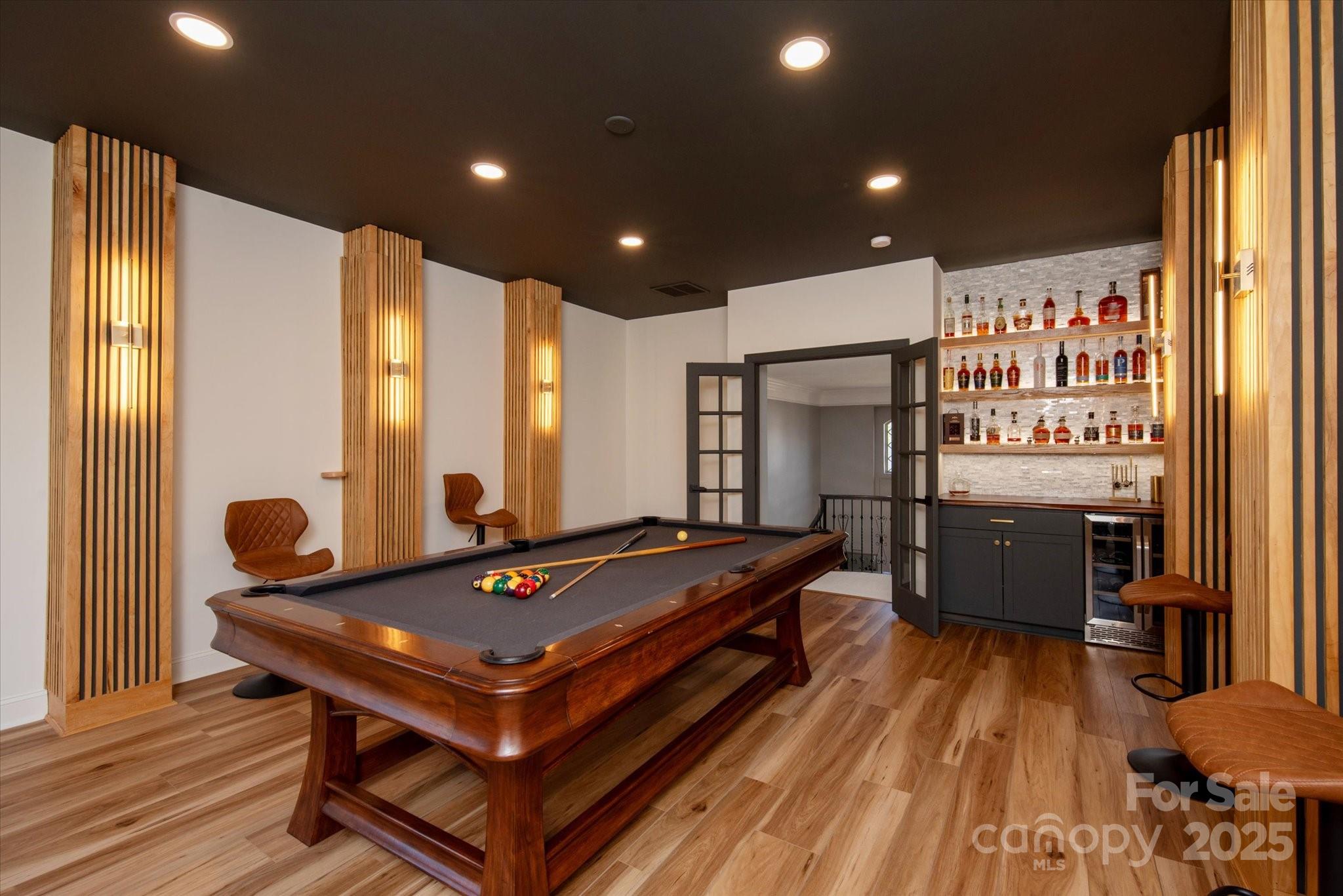 Chatsworth - Residential