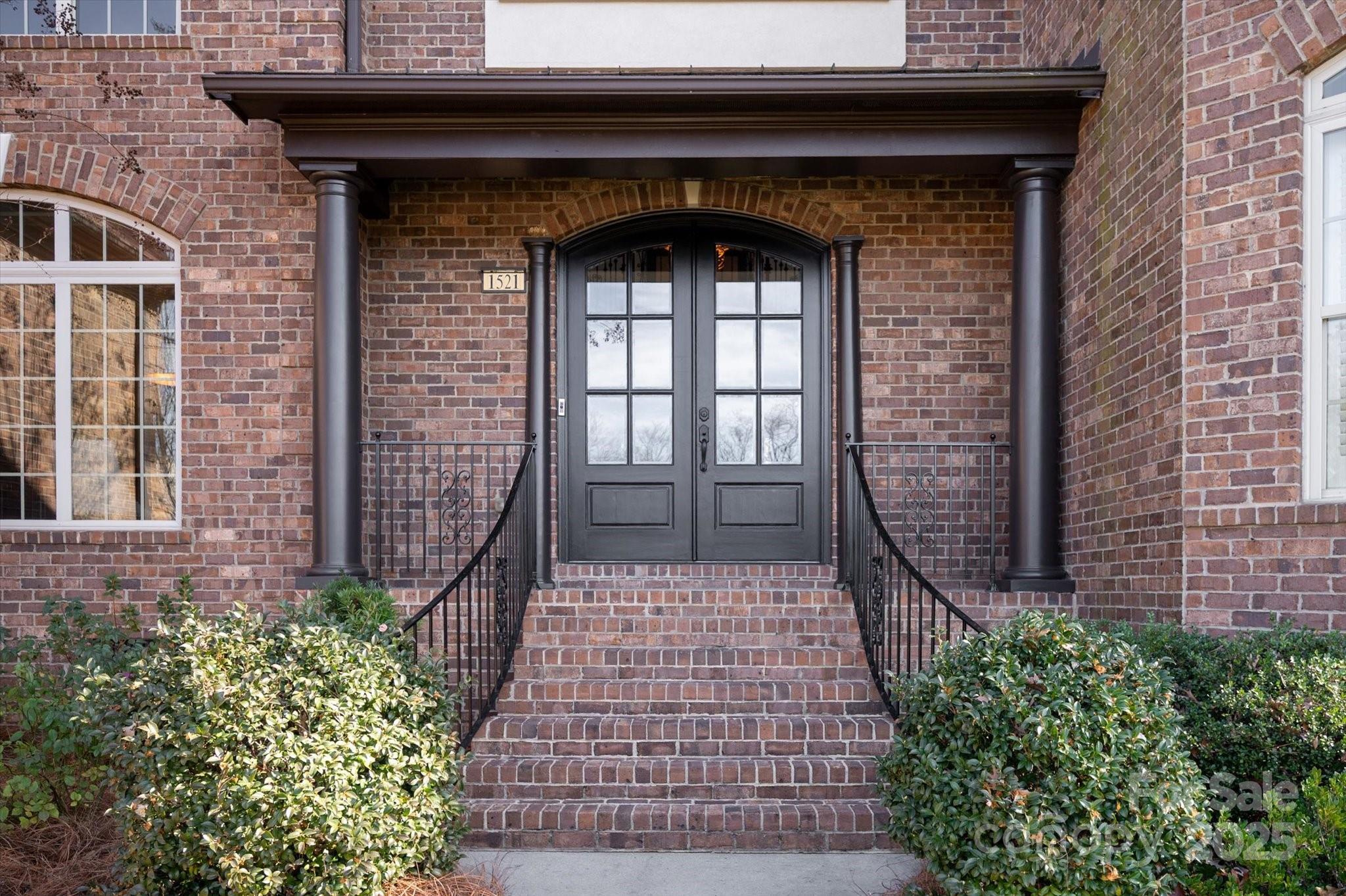 1521 Hawkstone Drive 12