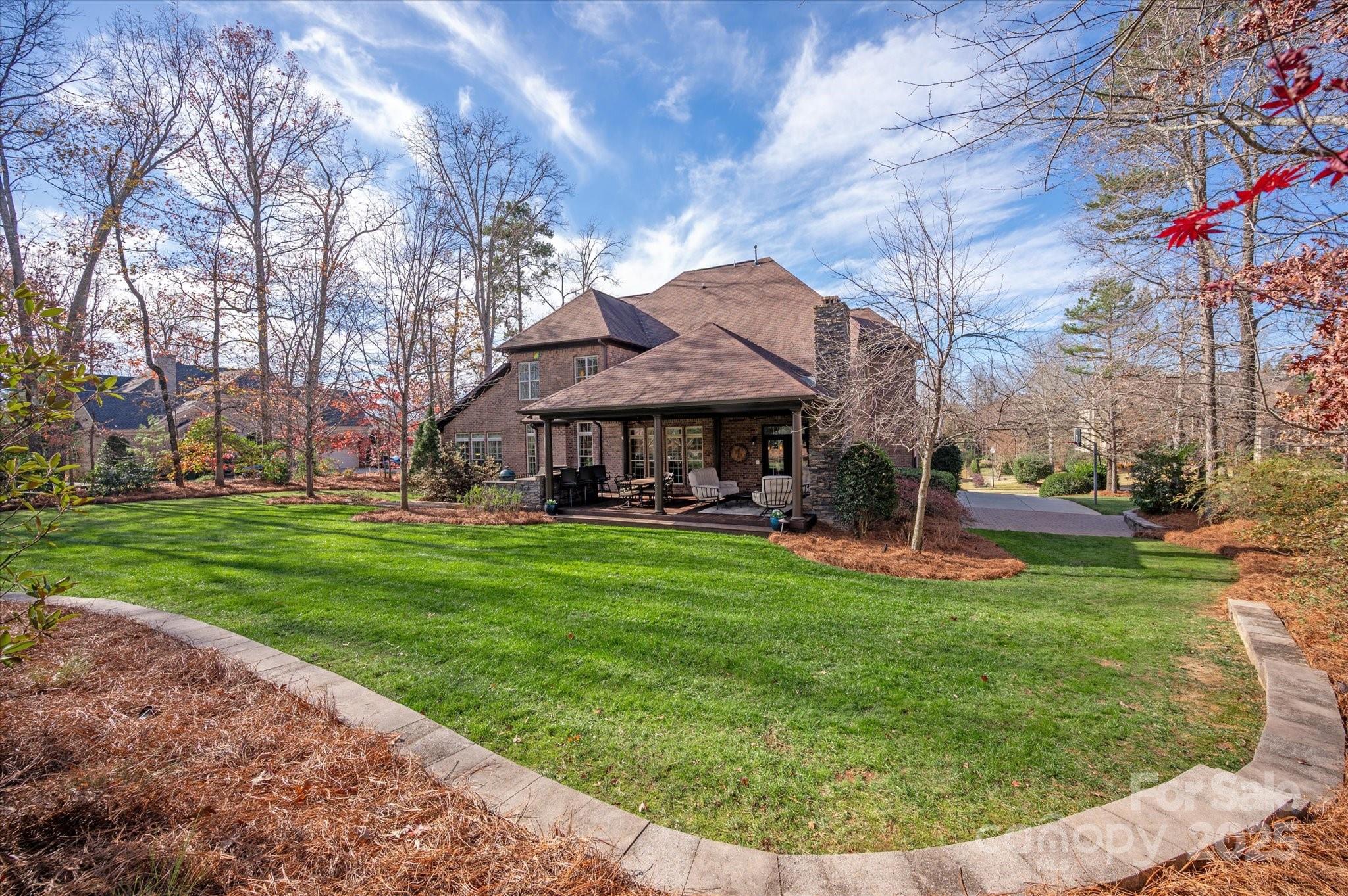 Chatsworth - Residential