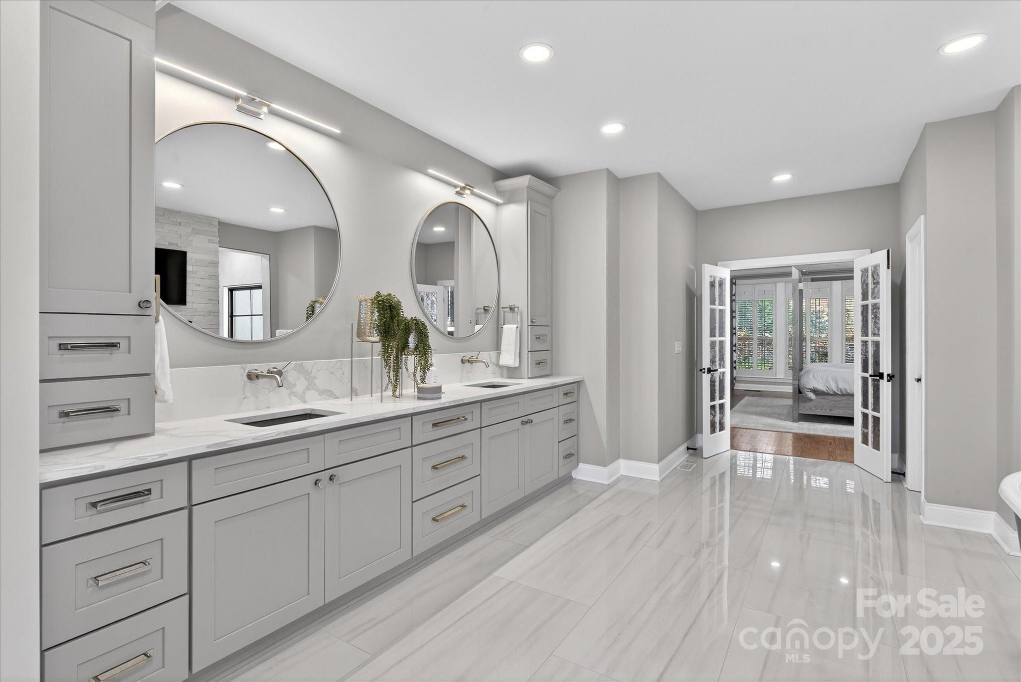 Chatsworth - Residential