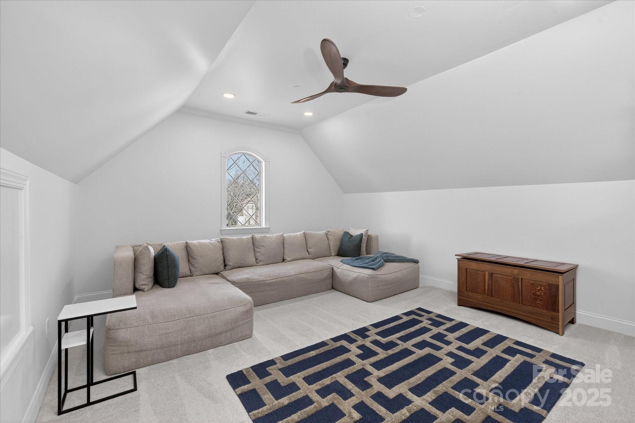 Chatsworth - Residential