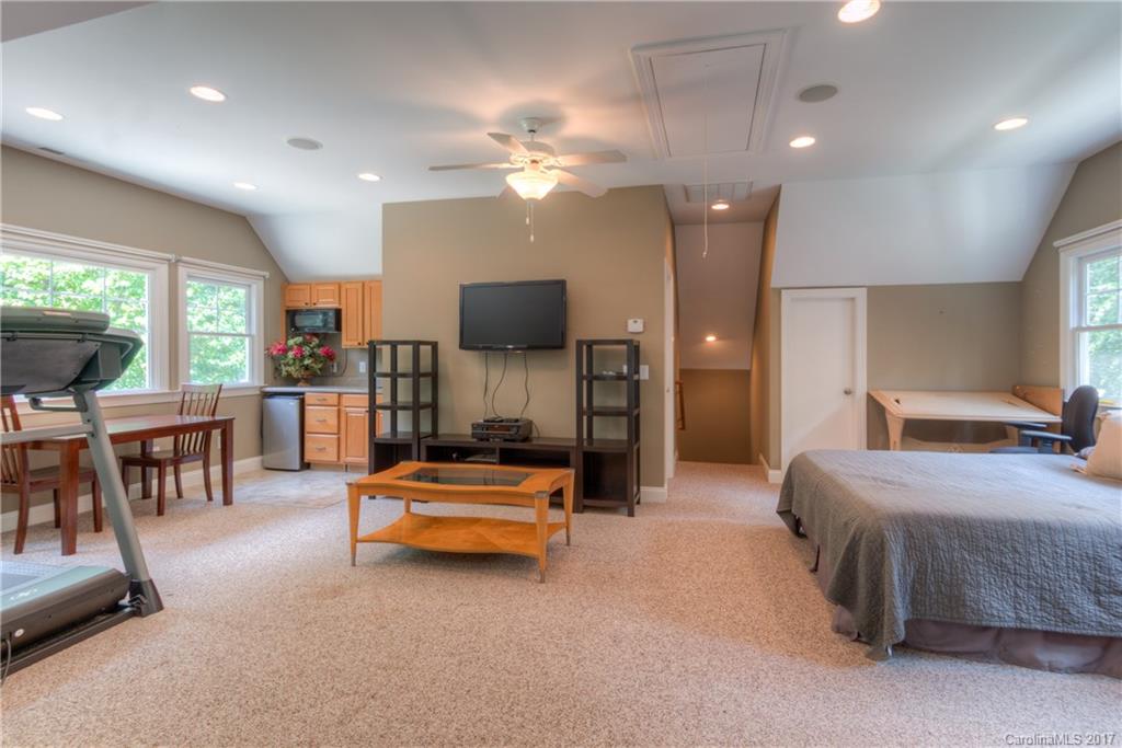 Brantley Oaks - Residential Lease