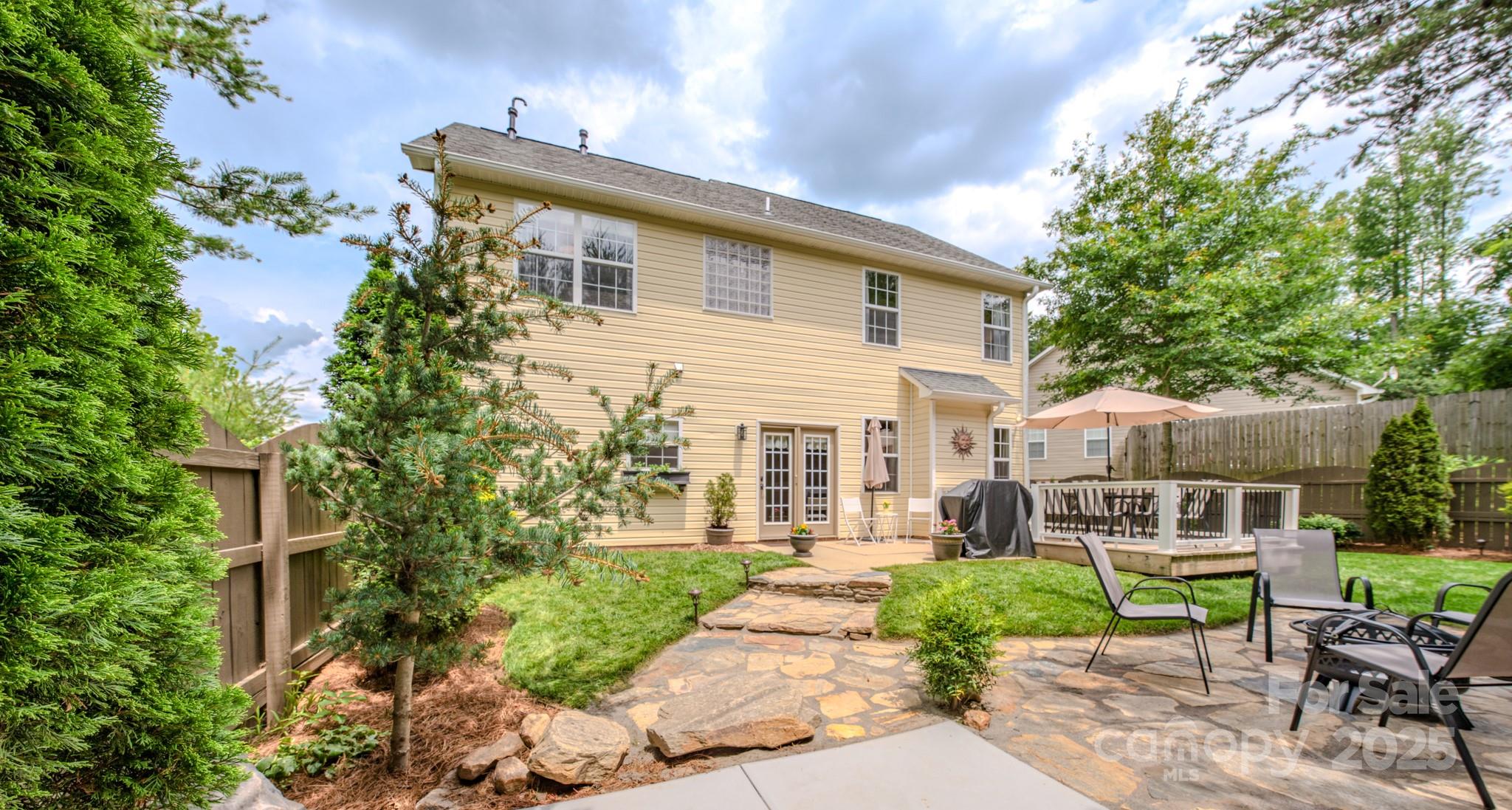 36 Stone River Drive