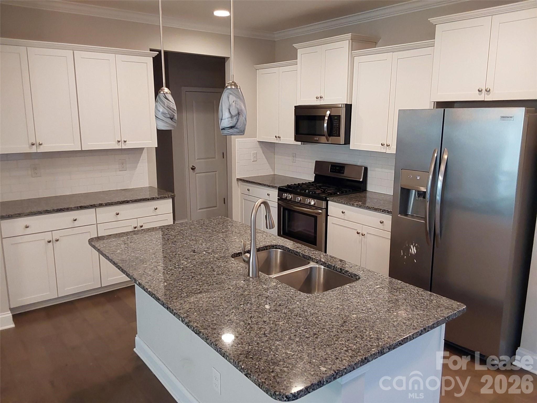 990 Pennington Drive