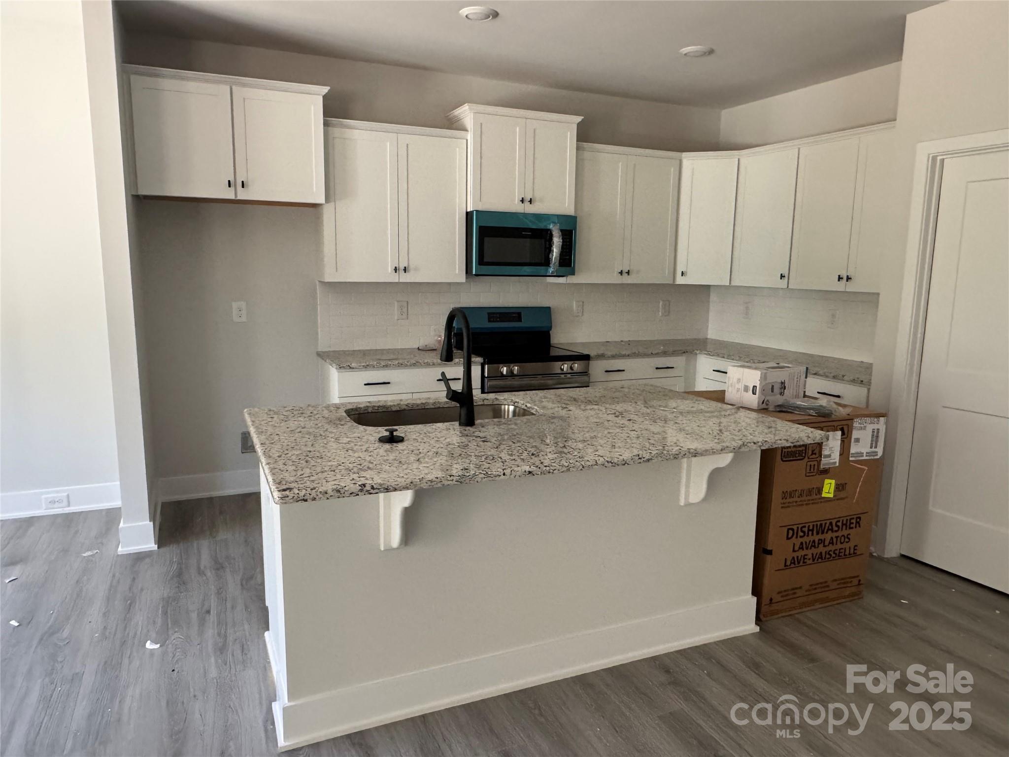 1225 Kildare Drive 7