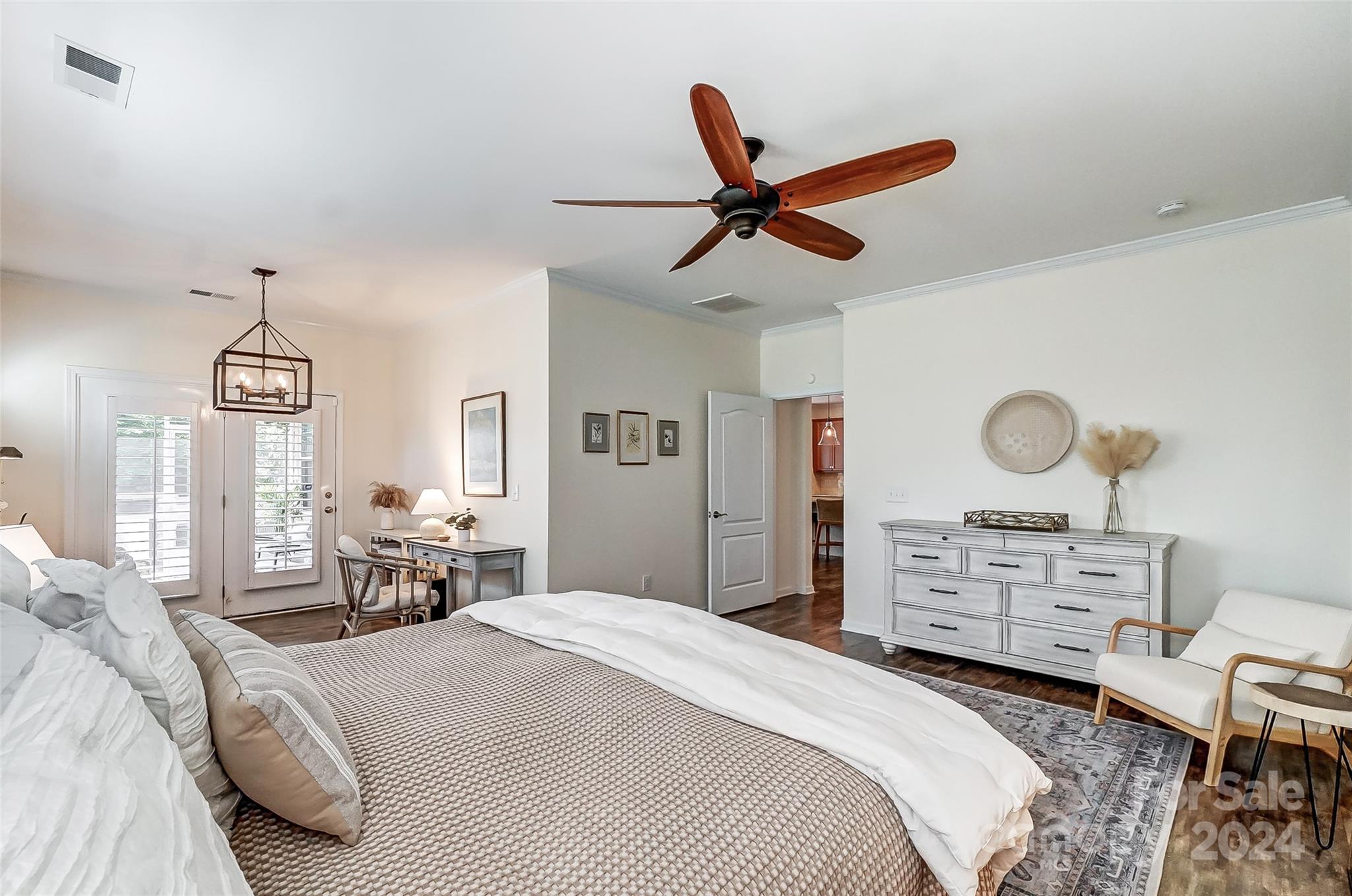 Summerhouse At Paddlers Cove - Residential